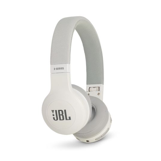 JBL E45BT - White - Wireless on-ear headphones - Detailshot 2