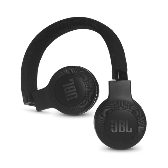 JBL E45BT - Black - Wireless on-ear headphones - Detailshot 1