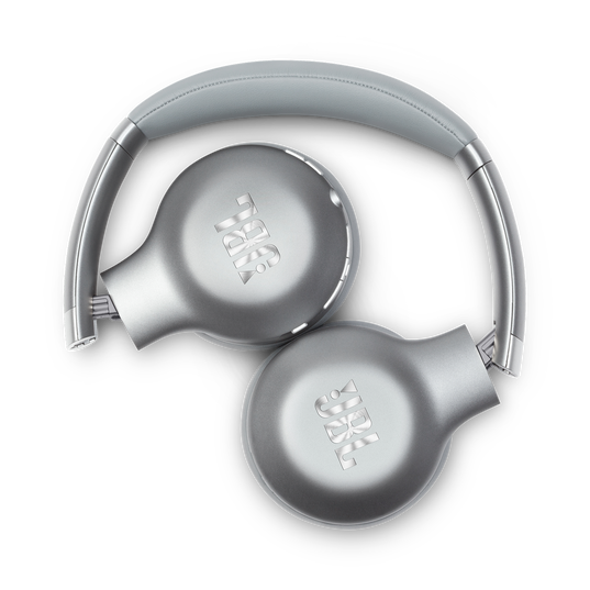 JBL EVEREST™ 310 - Silver - Wireless On-ear headphones - Detailshot 1
